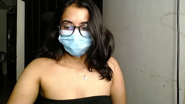 Hot_Niya2 Chat XXX in diretta