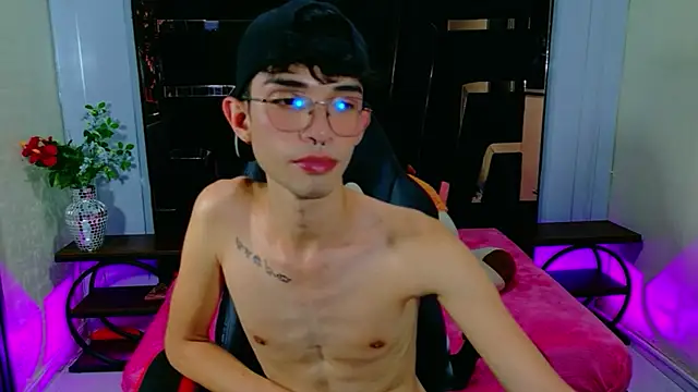 Chat +18 de LiamHeatx ao vivo