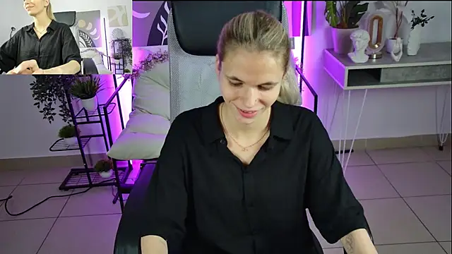 effyfetcher Adlı Modelin Canlı XXX Sohbeti