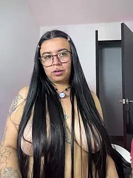 Chat +18 de Devilsweet17 ao vivo