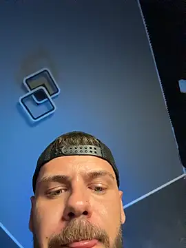 Chat XXX ao vivo de CLOUDYJULIUS