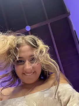 Lunny_Rosse লাইভ XXX চ্যাট