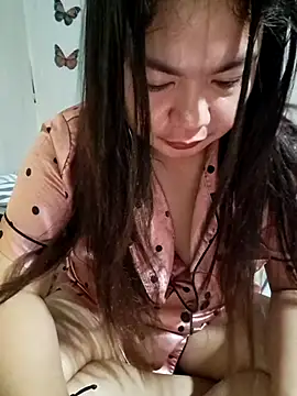 Czat XXX na żywo – Safiyawild69