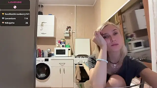 AngelJeni's Live XXX Chat