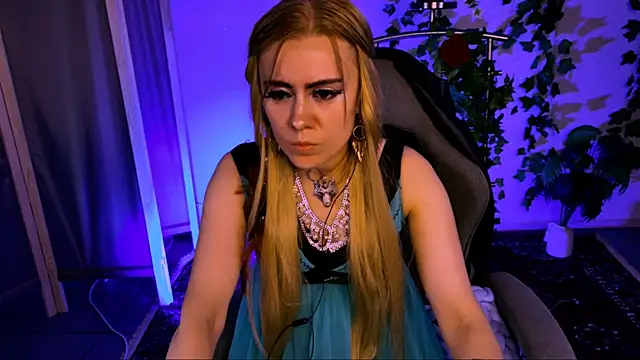 Chatroom XXX en direct de Kumiho_7777