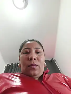 LeizaMagnus' Live XXX Chat