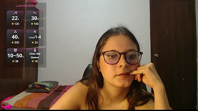 MadieeLorez's Live XXX Chat