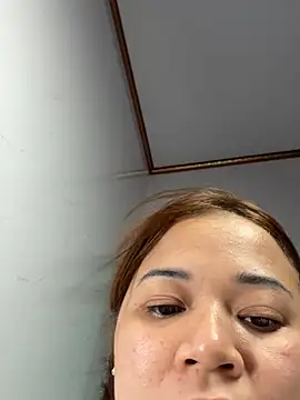 L_We Adlı Modelin Canlı XXX Sohbeti