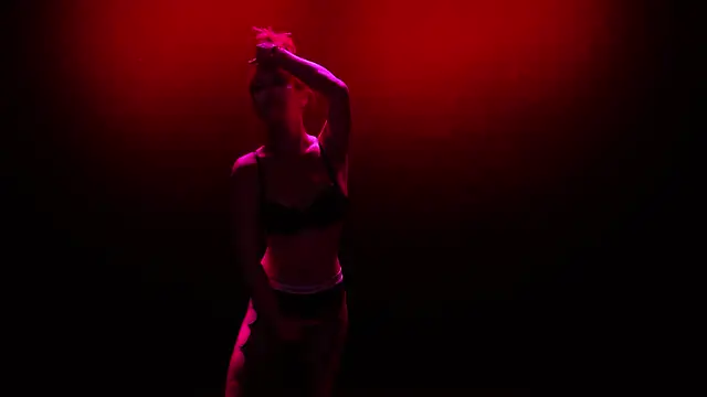 Rebel__Stage: απευθείας συνομιλία ΧΧΧ