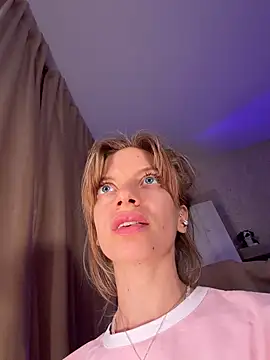 Онлайн чат XXX mari__papi