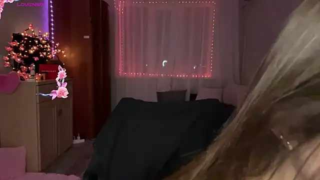 StephaniCute's Live XXX Chat