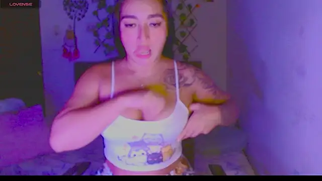 Allisson__22's Live XXX Chat