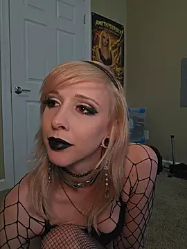 AmethystFoxx XXX чат на живо