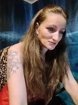 Živý XXX chat CrazyMaya39