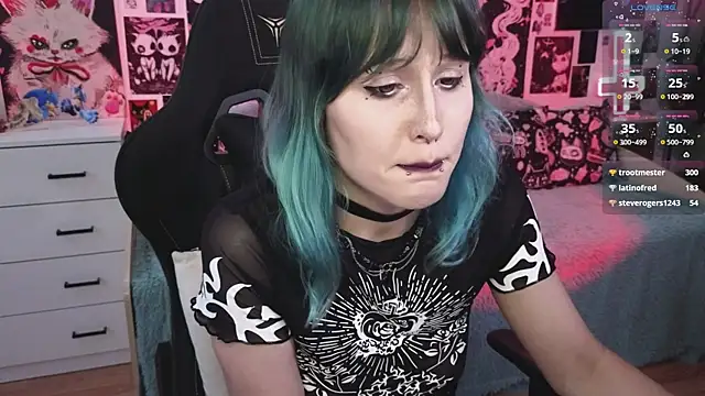 little_Elika Cameră chat live