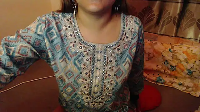 queen_angelina Chat XXX in diretta