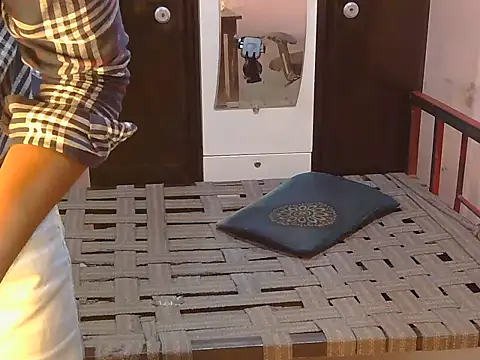 Czat XXX na żywo – HotXKrish
