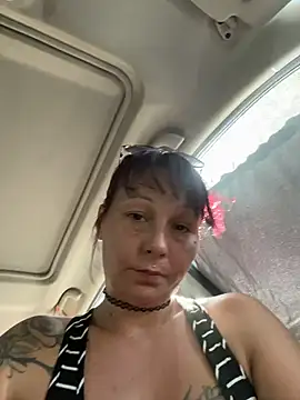 RebelReign's Live XXX Chat