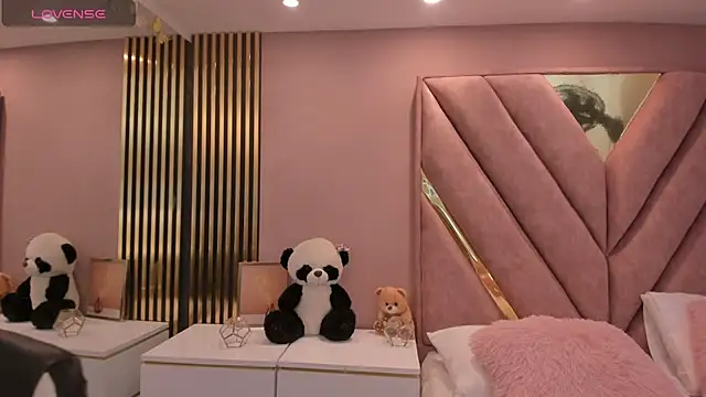 chloe_larson Chat XXX live