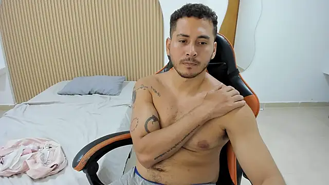 แชท XXX สดของ ashlan_king