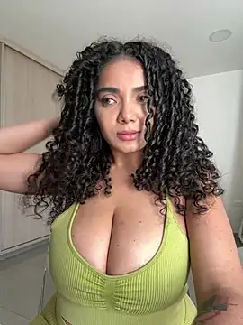Chat XXX en directo de Curlyierr