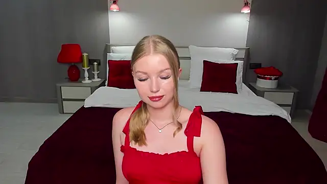 shy__lady Adlı Modelin Canlı XXX Sohbeti