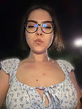 Živý XXX chat KaylaLewyss