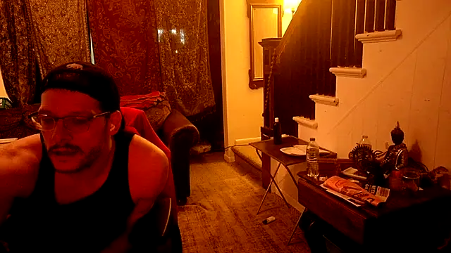 Chatroom XXX en direct de MasterDaddyCool