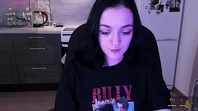 צ'אט XXX בשידור חי של lina__tyaaan