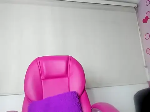 Chat +18 de Doll-Star ao vivo