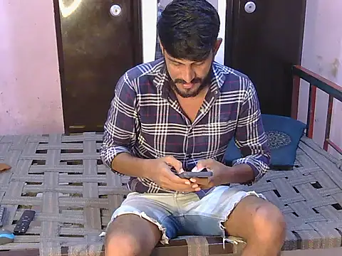 HotXKrish's Live XXX Chat