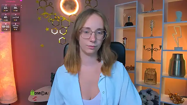 Онлайн чат XXX evalora_vei