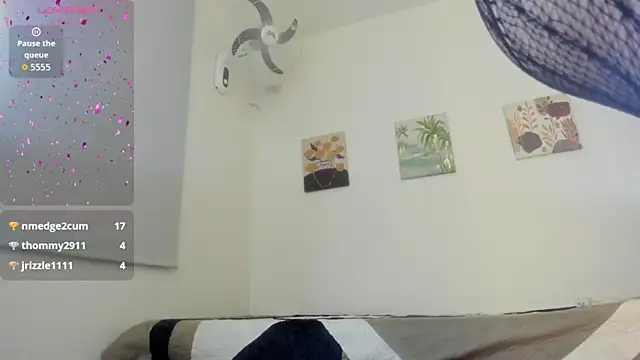 Chatroom XXX en direct de Walton_abieca_