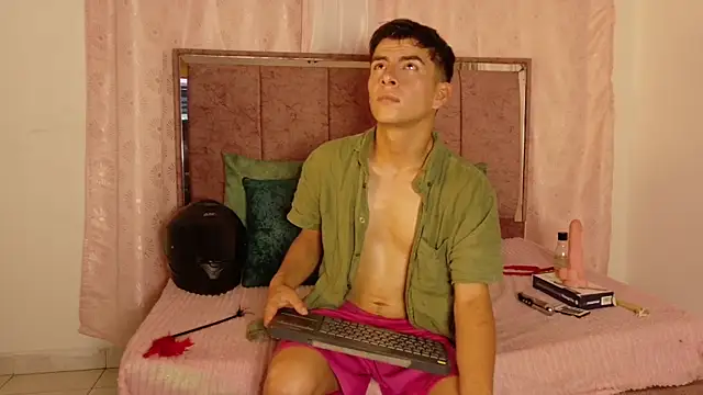 XXX chat uživo modela Vincent_Kane