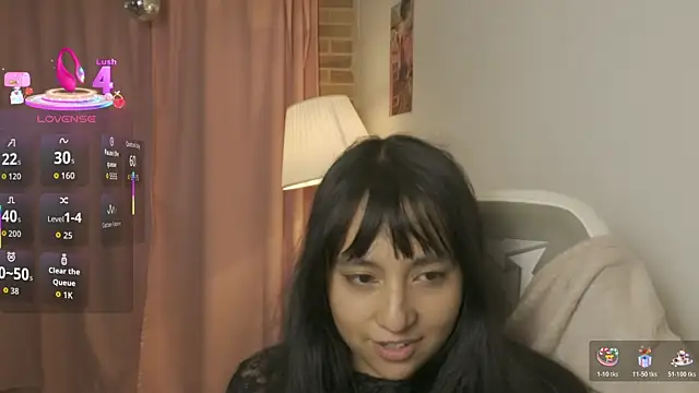 EmmitaGarcia Chat XXX in diretta