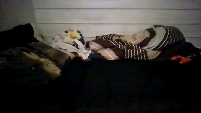 ThisGuy42o's Live XXX Chat