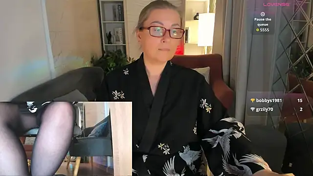 Živý XXX chat Alexandra_Kind