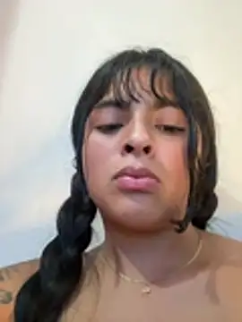 canelareina's Live XXX Chat