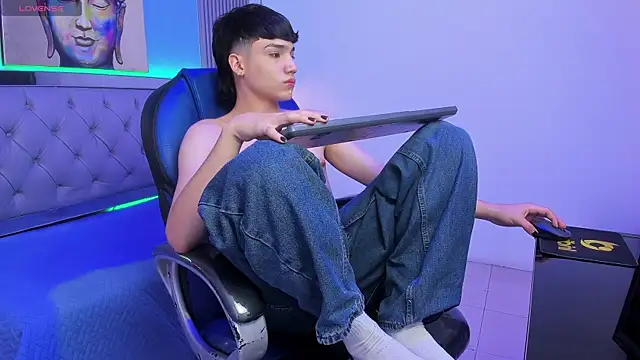 SamBlack_ 即時 XXX 聊天
