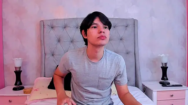 ColtonRyann Chat XXX live