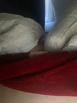 GusanoDelicioso Adlı Modelin Canlı XXX Sohbeti