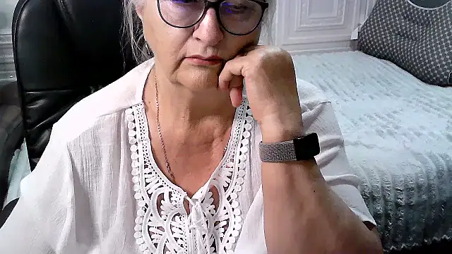 LolkaAlyss: απευθείας συνομιλία ΧΧΧ