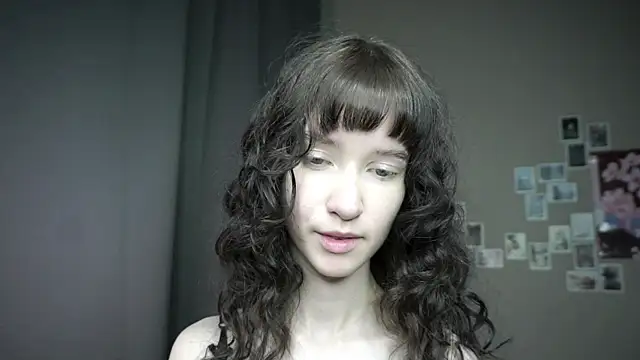 DellaLeckのライブXXXチャット