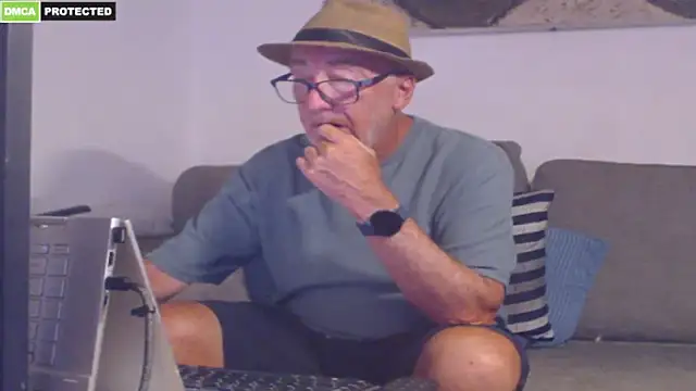 bluedae1 Live XXX-Chat