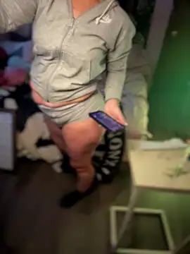 Jennybootyjones' Webcam Show