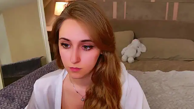 Tara_Keats Chat XXX in diretta