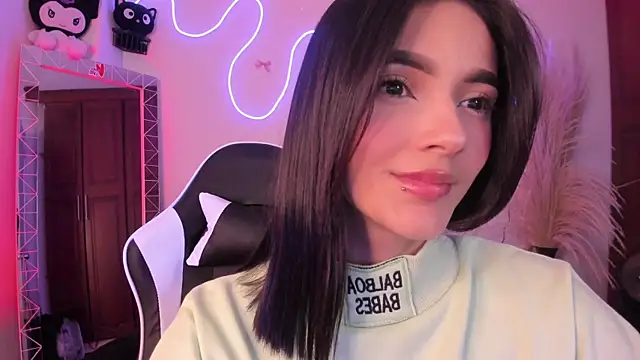 Živý XXX chat CarolineEvanss_11