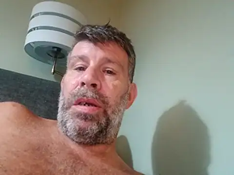 stud2512: απευθείας συνομιλία ΧΧΧ