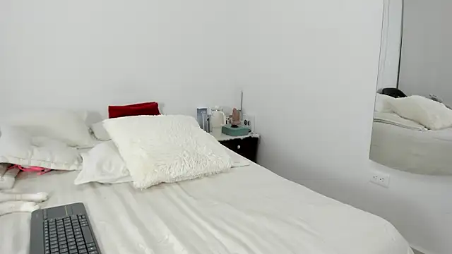 AlexaStormm XXX чат на живо