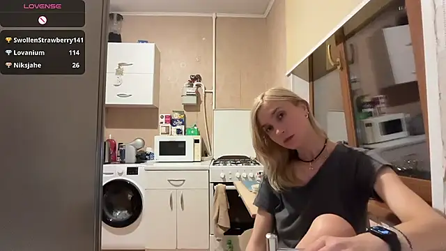 AngelJeni's Live XXX Chat